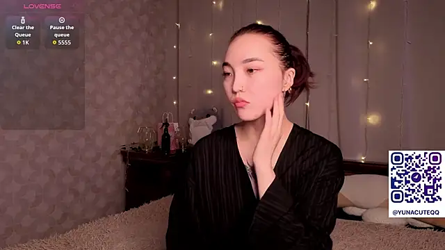 OdetteBiddy online show from February 2026 08:02:01 PM