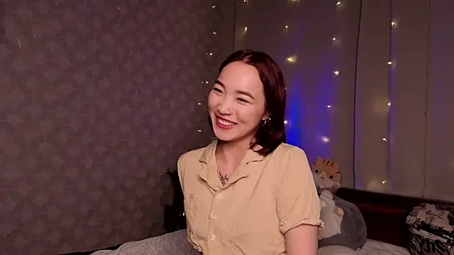 OdetteBiddy online show from February 2026 08:04:01 PM