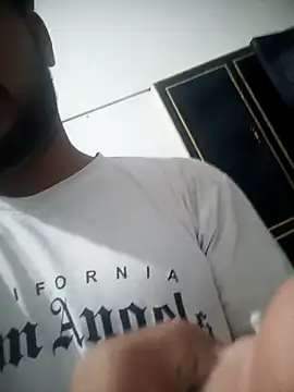 Snapshot of Kartikkartik8595 chatting on November 2025 08:30:02 PM Kartikkartik8595 online show from November 2025 08:30:02 PM