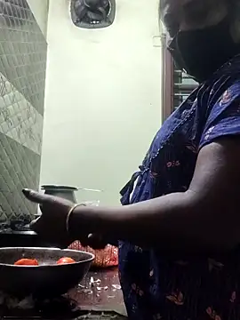 papukurty online show from September 2025 12:47:01 AM