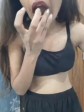 Mahira568 online show from June 2026 06:56:02 PM