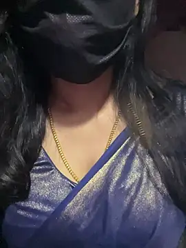 umairahaasan 1 online show from March 2026 03:35:02 AM