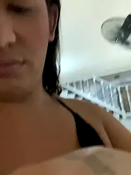 Snapshot of Sweet_vicky_hot chatting on September 2025 12:18:01 PM Sweet vicky hot online show from September 2025 12:18:01 PM
