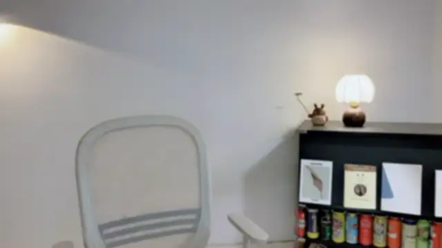 Snapshot of Onechestnut chatting on April 2026 04:44:02 AM Onechestnut online show from April 2026 04:44:02 AM