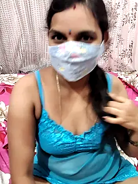 Snapshot of Lalitha-1995 chatting on September 2025 05:38:01 PM Lalitha-1995 online show from September 2025 05:38:01 PM