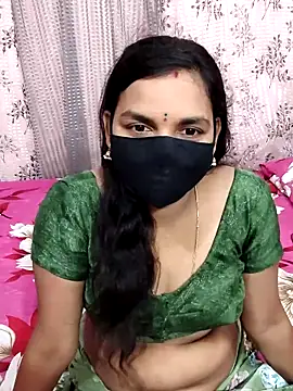 Snapshot of Lalitha-1995 chatting on October 2025 06:05:02 PM Lalitha-1995 online show from October 2025 06:05:02 PM