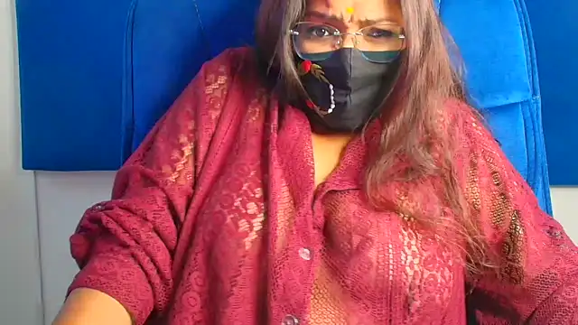 Snapshot of Anjalistar chatting on June 2026 06:52:02 AM Anjalistar online show from June 2026 06:52:02 AM