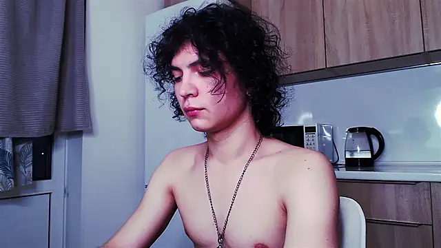 Snapshot of _Dickkie_ chatting on September 2025 08:30:02 PM Dickkie online show from September 2025 08:30:02 PM