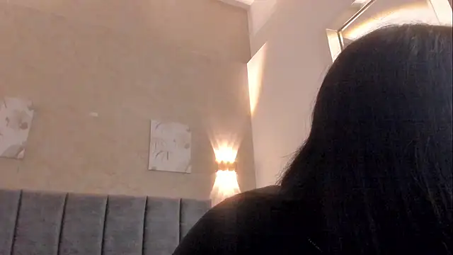 Lunaa bellaa online show from February 2026 07:41:01 PM