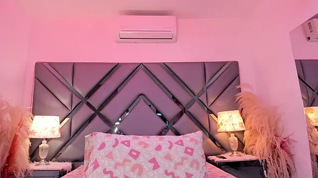 Milan LewisS online show from March 2026 12:38:02 PM