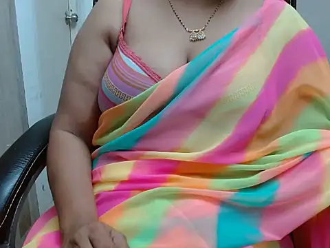 Anushka134 online show from November 2025 05:01:02 PM