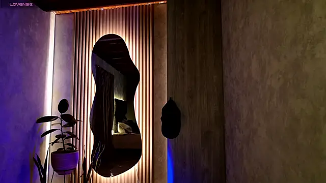 Taurito    online show from September 2025 05:18:02 AM