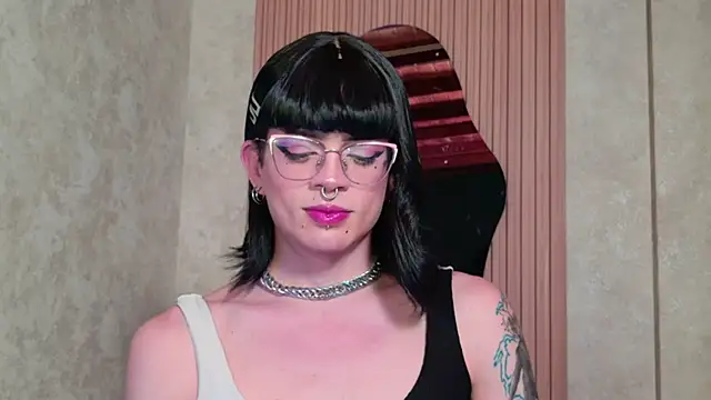 Taurito    online show from February 2026 12:45:02 AM