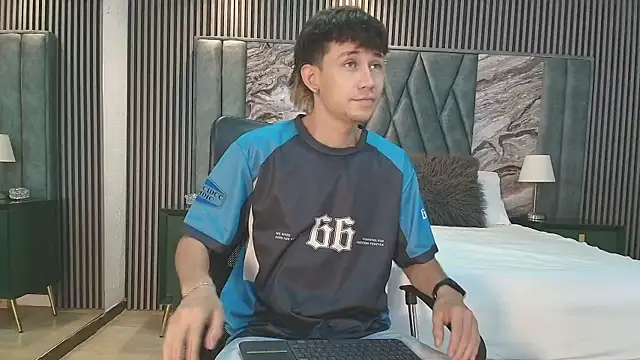 Michael blue online show from January 2026 12:07:02 PM