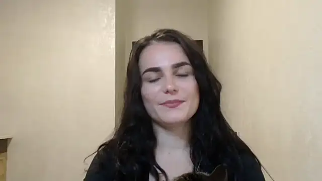 Silviaa a online show from October 2025 06:51:01 PM