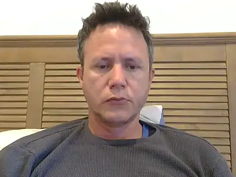 Snapshot of TroyDieselXXX chatting on June 2026 06:17:02 AM TroyDieselXXX online show from June 2026 06:17:02 AM