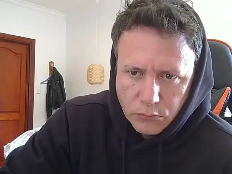 Snapshot of TroyDieselXXX chatting on July 2026 07:34:02 AM TroyDieselXXX online show from July 2026 07:34:02 AM