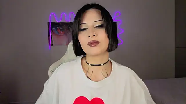 IamLuna2006 online show from February 2026 05:14:01 AM