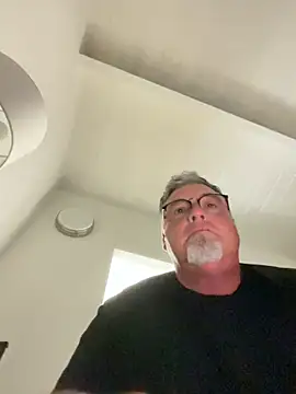 john666cs online show from April 2026 12:29:02 PM