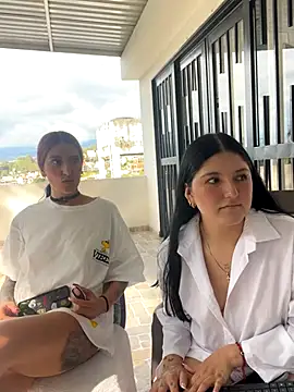 Scaarlettfox online show from October 2025 08:40:02 PM