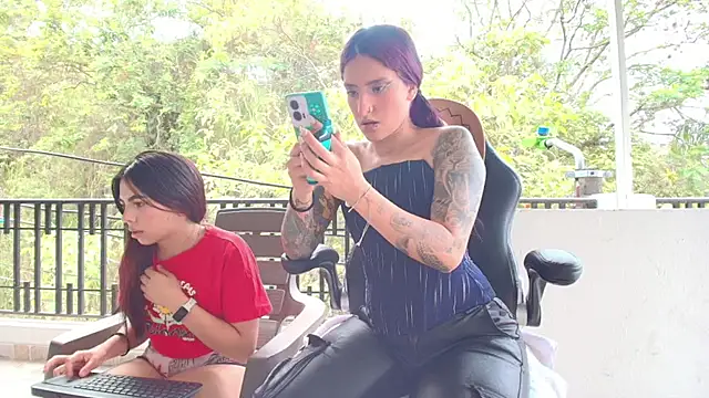 Scaarlettfox online show from October 2025 08:10:01 PM