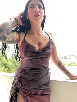 Scaarlettfox online show from March 2026 07:39:01 PM