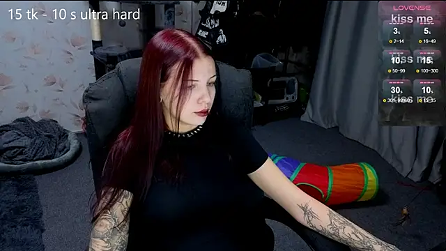 lera smith online show from October 2025 07:03:02 PM