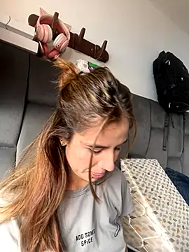 AllieYourGirl online show from October 2025 07:11:01 PM