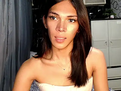 ladyhotcuming online show from May 2026 01:57:16 AM