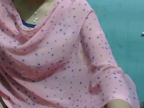 Snapshot of lovely_soniya chatting on September 2025 04:48:02 AM lovely soniya online show from September 2025 04:48:02 AM