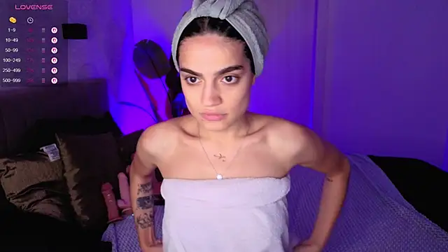 NIghtFloat online show from September 2025 06:28:02 AM