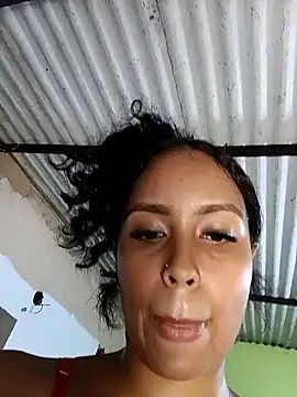 Fernanda30 online show from May 2026 01:02:04 AM