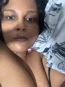 Snapshot of sandrisima1 chatting on February 2026 01:44:02 AM sandrisima1 online show from February 2026 01:44:02 AM