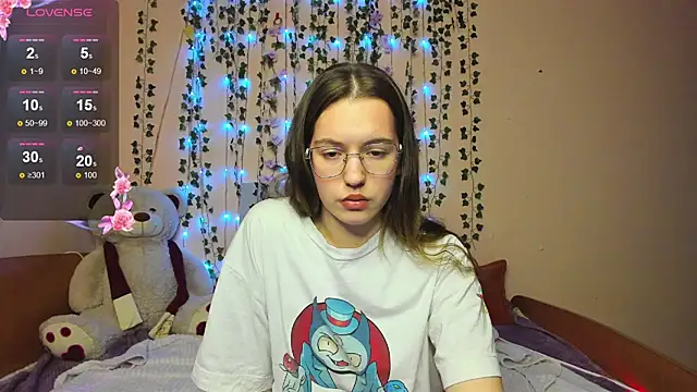 ShalinaMontana online show from December 2025 04:35:01 PM