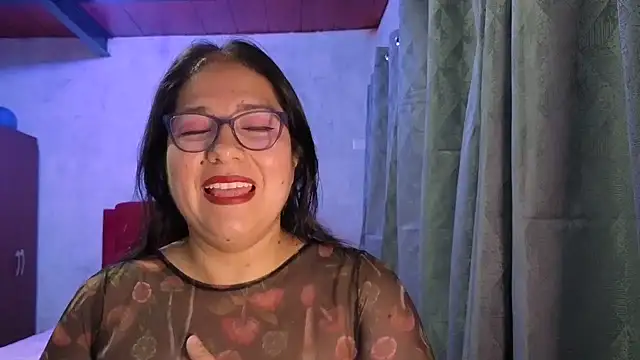 Snapshot of scarlett_widow_ chatting on February 2026 03:47:02 AM scarlett widow online show from February 2026 03:47:02 AM