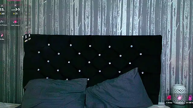 Alicee Moonn online show from March 2026 05:24:01 PM