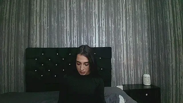 Snapshot of Alicee_Moonn chatting on May 2026 07:45:01 PM Alicee Moonn online show from May 2026 07:45:01 PM