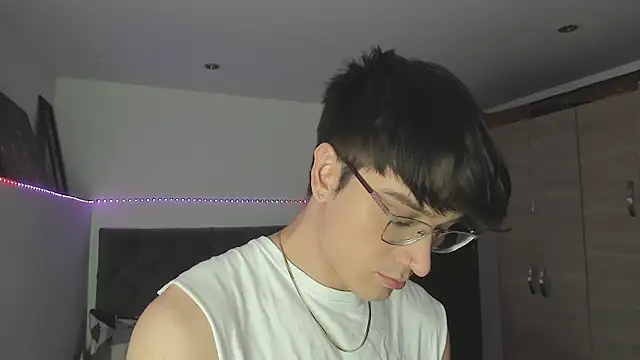 Snapshot of stevve_14 chatting on June 2026 11:41:02 PM stevve 14 online show from June 2026 11:41:02 PM