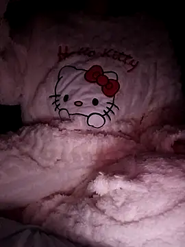 Hottiesophie online show from April 2026 08:51:01 PM