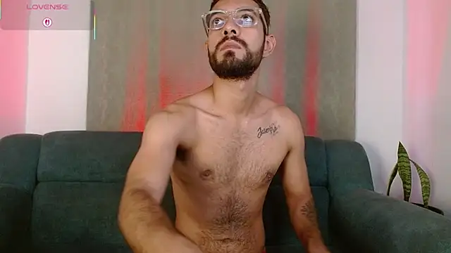 ReyPablo1 online show from September 2025 08:56:01 PM