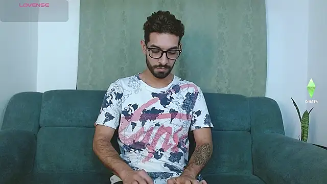 ReyPablo1 online show from October 2025 10:52:02 PM