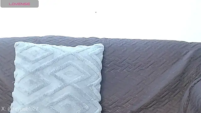 ReyPablo1 online show from November 2025 07:03:02 PM