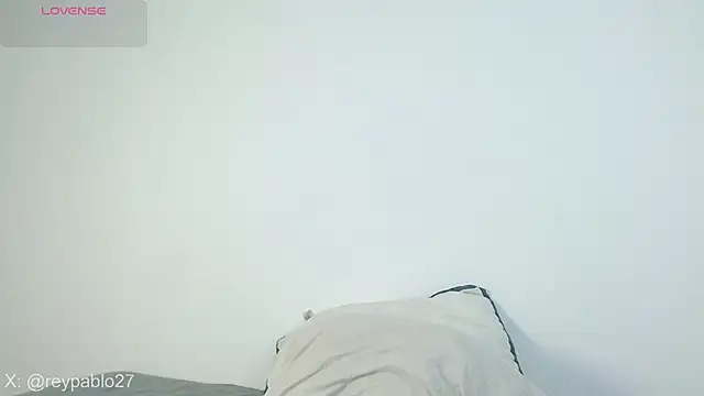 ReyPablo1 online show from November 2025 08:57:01 PM