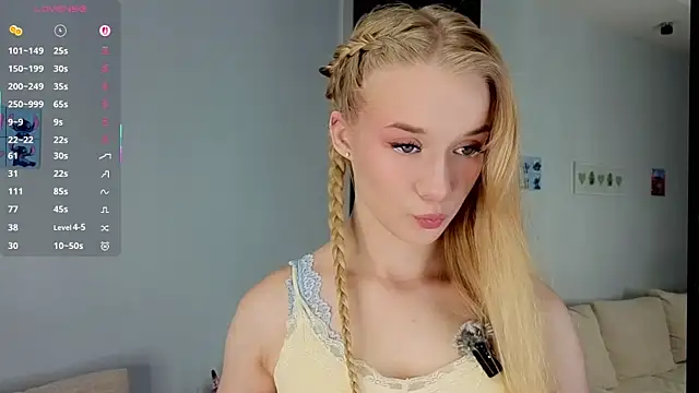 Emma Frosty online show from July 2026 11:18:02 PM