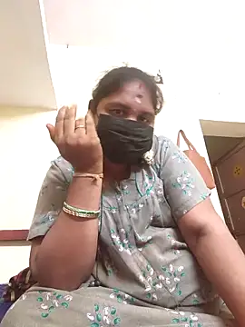 Villageanuty online show from September 2025 01:12:02 PM