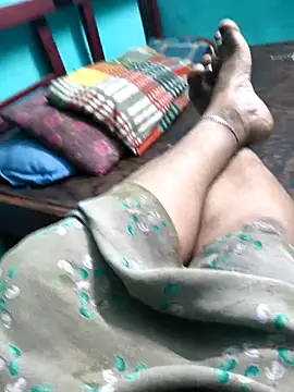 Villageanuty online show from March 2026 04:14:02 PM