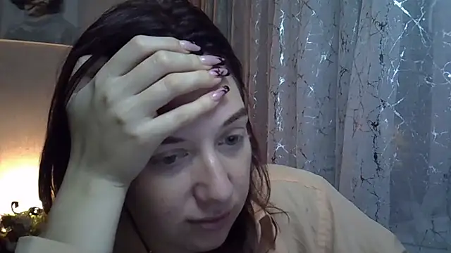 Lily Ember online show from October 2025 10:30:01 PM