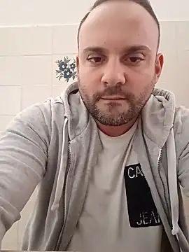 cazzoduroduro26 online show from February 2026 01:21:01 PM