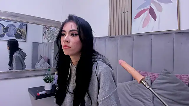 Anya Belth online show from September 2025 07:35:02 PM