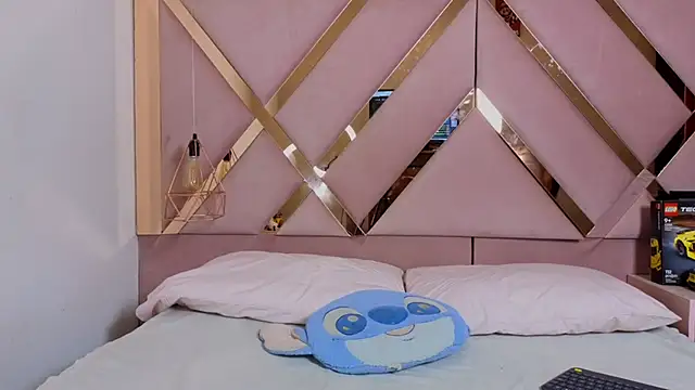 Sthephany grand online show from November 2025 06:07:01 PM